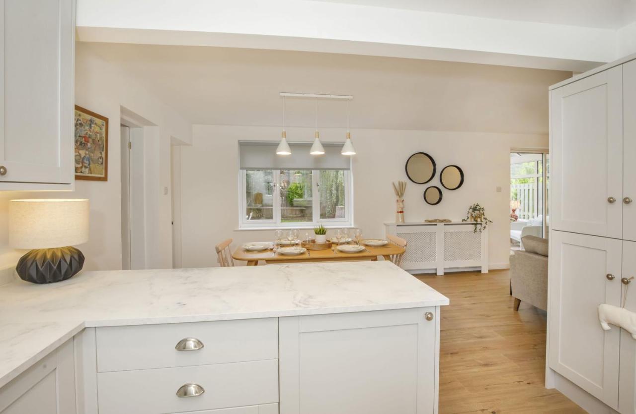 The Willows With Free Parking For 2 Cars York Exterior foto