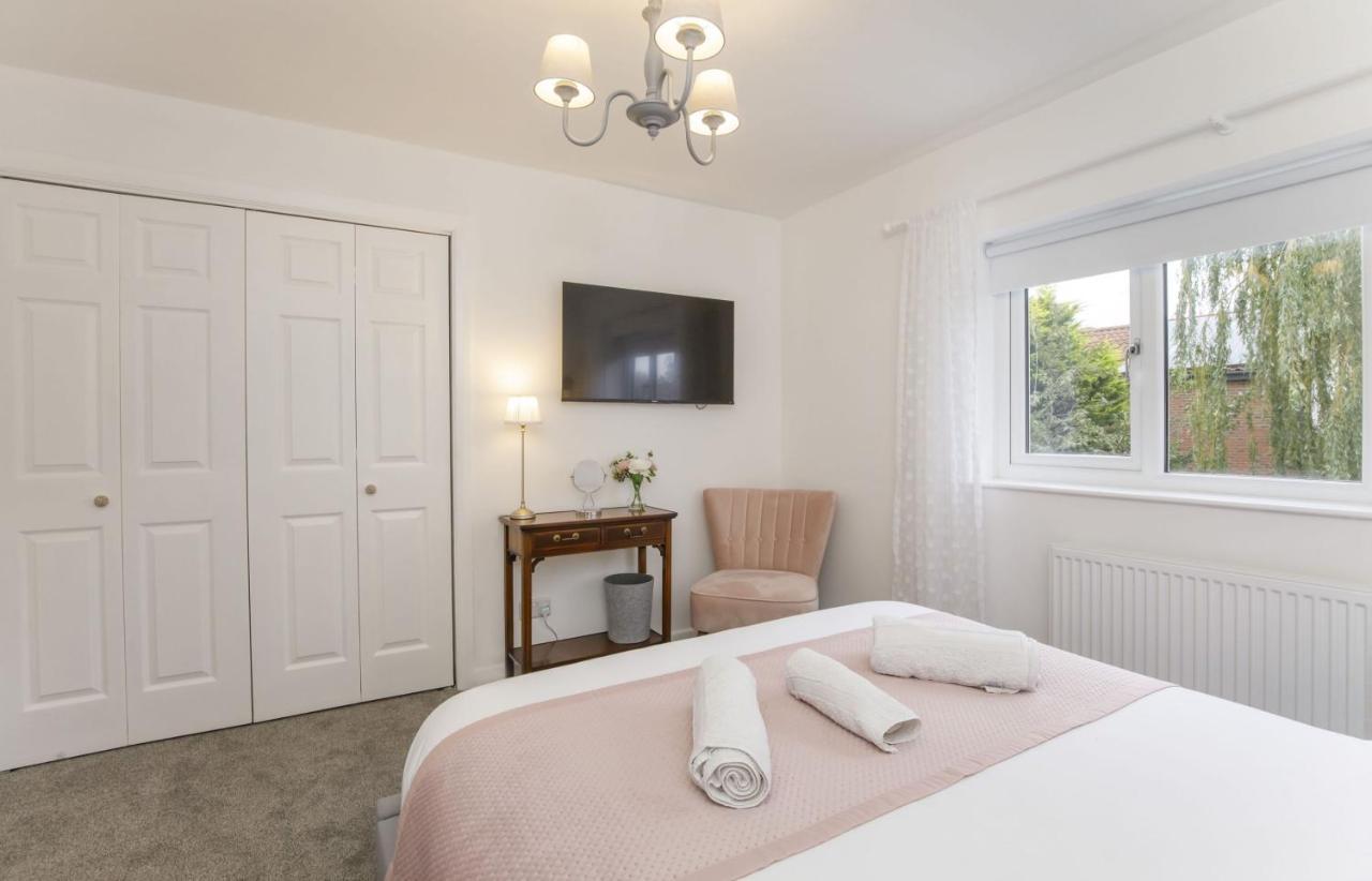 The Willows With Free Parking For 2 Cars York Exterior foto