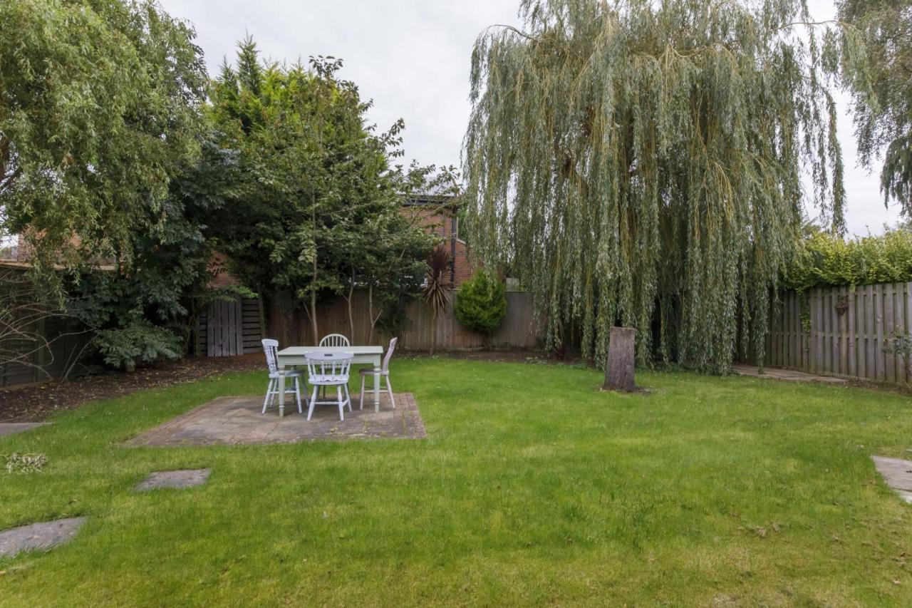 The Willows With Free Parking For 2 Cars York Exterior foto